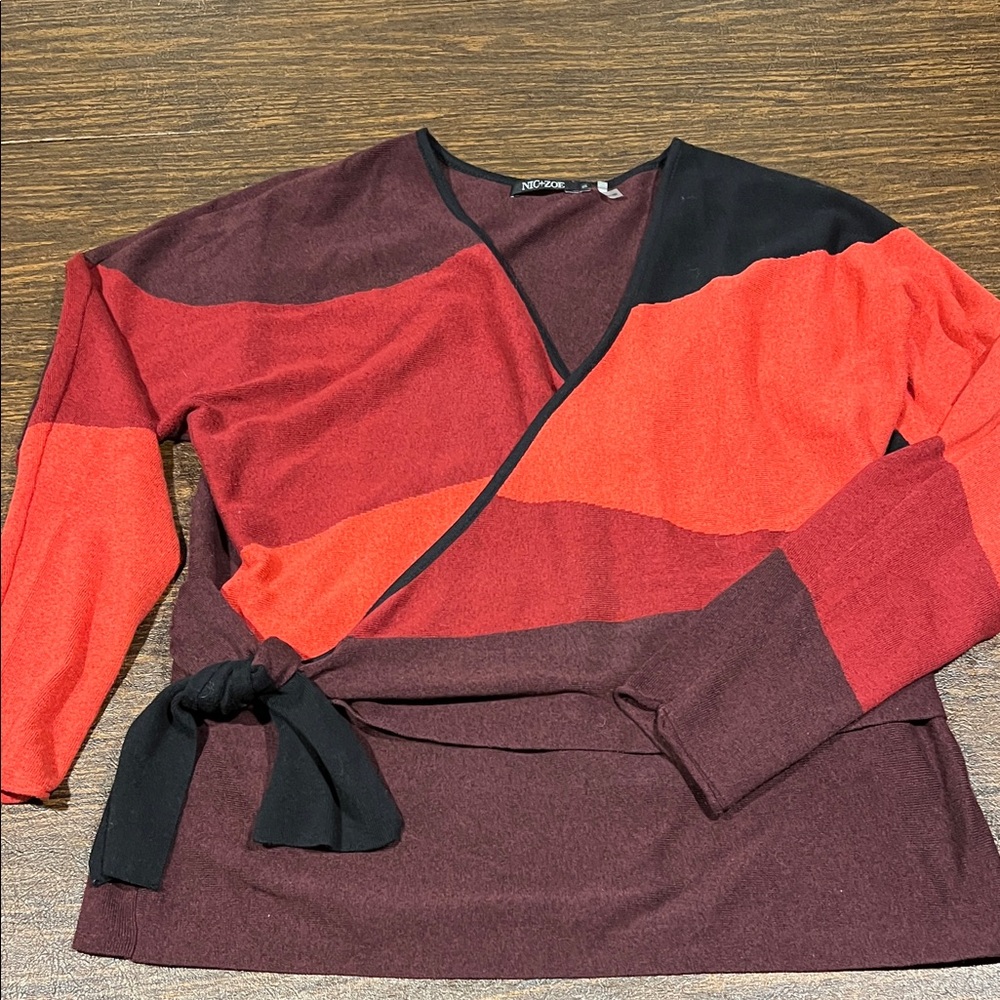 NIC+ZOE V-Neck Sweater in Red and Black